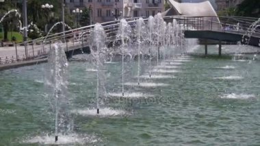 Su çeşme Batum, Gürcistan çıkabilir. Ağır çekim