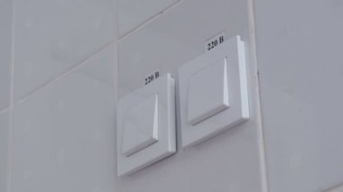 Açma ve kapatma duvar ışık geçiş