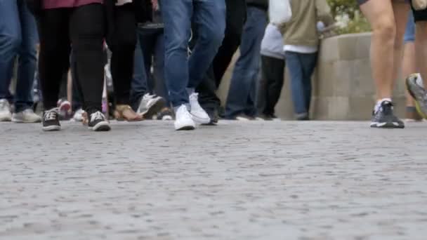 Feet of Crowd People Walking on the Street — Stock Video