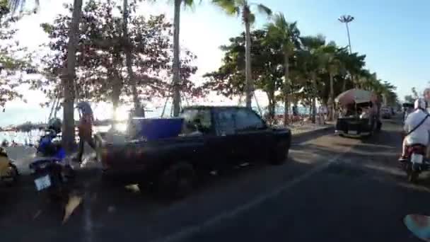 Riding on a motorbike along the Asian embankment of Jomtien. Thailand. Pattaya — Stock Video