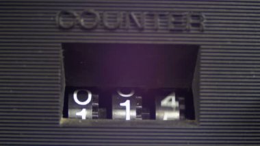 Mekanik sayaç bant ses kaset çalar