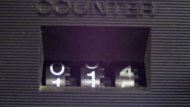 Mechanické počítadlo pásku kazetový magnetofon — Stock video