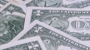 Bir dolar her gören göz. 1 dolar dolar mezhepleri ters tarafında