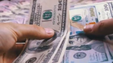 Mens Amerikan Doları yığını dönen para arka planı-Tamam