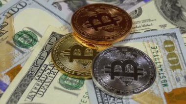 Bitcoin Btc sikkeler ve dolar döndürmek