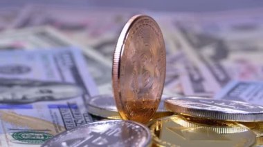 Bronz Bitcoin, BTC ve Dolarlar Dönüyor