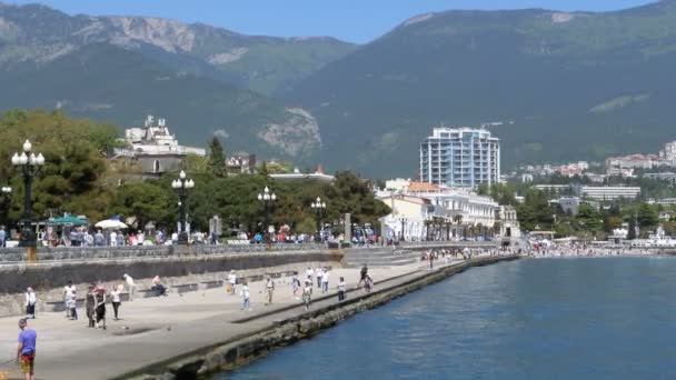 Damm von Jalta. Krim. — Stockvideo