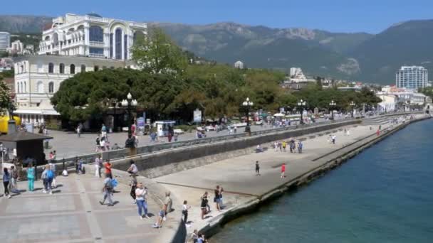Yalta Maio 2018 Aterro Yalta Crimeia Vista Paisagem Mar Negro — Vídeo de Stock