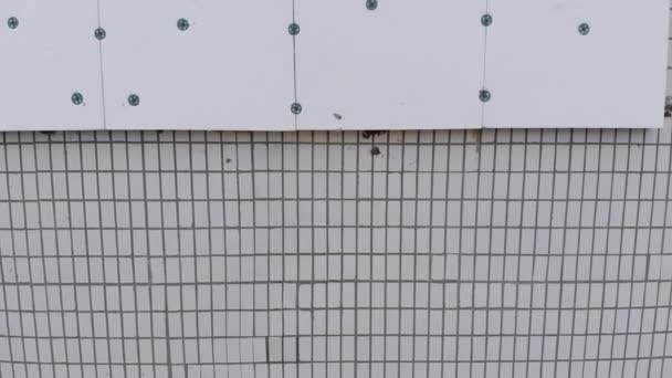 Vue aérienne du mur isolé de mousse d'un bâtiment résidentiel 