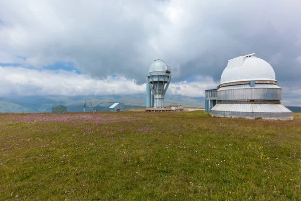 Observatorio de alta montaña Assy Plateau en Kazajstán — Foto de Stock