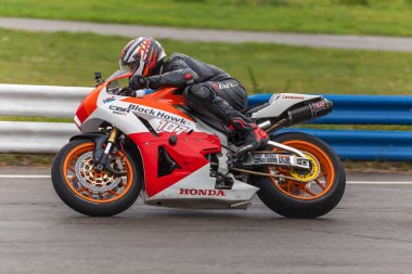 yarışmalar yüzük motosiklet