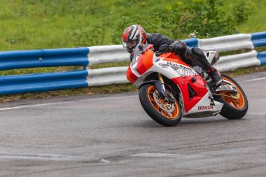 yarışmalar yüzük motosiklet