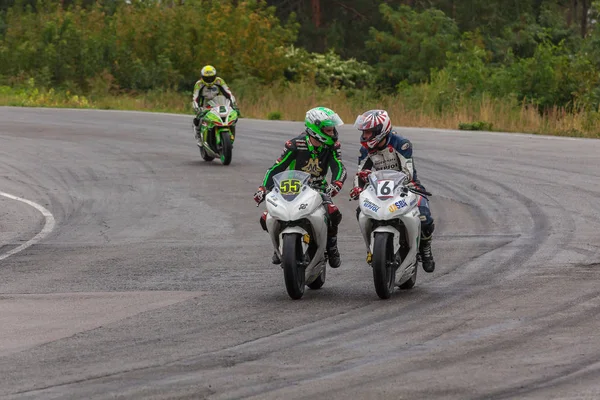 Competiciones en carreras de motos anillo —  Fotos de Stock
