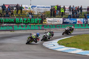 yarışmalar yüzük motosiklet