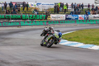 yarışmalar yüzük motosiklet