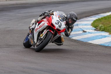 yarışmalar yüzük motosiklet