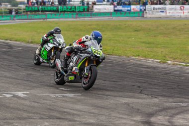 yarışmalar yüzük motosiklet