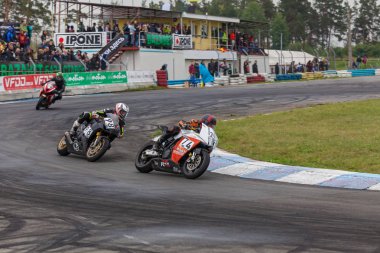 yarışmalar yüzük motosiklet