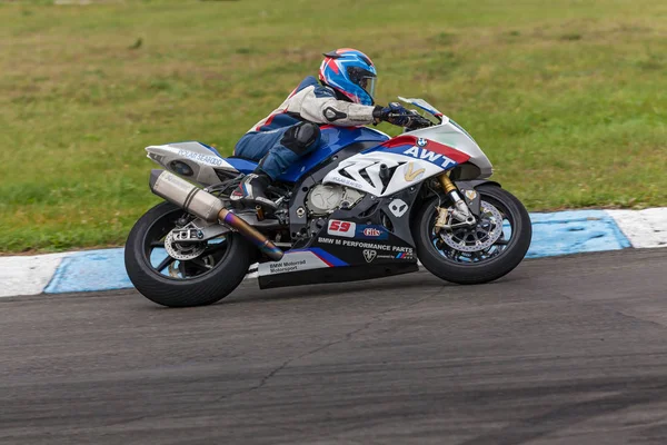 Competiciones en carreras de motos anillo — Foto de Stock