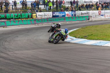 yarışmalar yüzük motosiklet