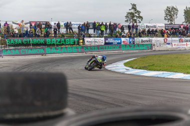 yarışmalar yüzük motosiklet