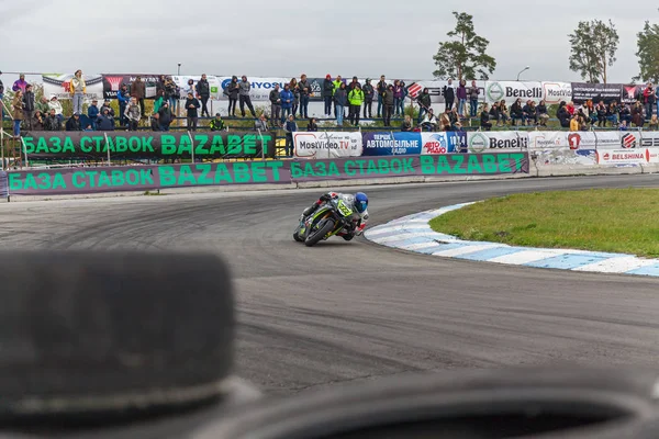 yarışmalar yüzük motosiklet