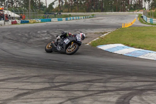 Competiciones en carreras de motos anillo — Foto de Stock