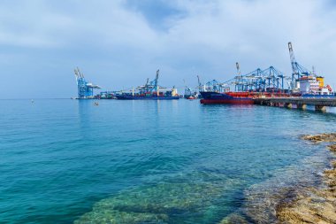 Malta 'daki konteyner portu