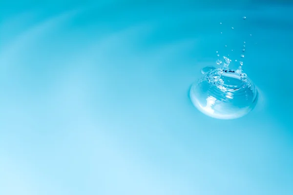 Csepp víz háttér, textúra víz ripple — Stock Fotó