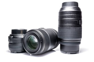 Lensler Slr kamera yakın çekim yansıma beyaz bir arka plan üzerinde izole ile için