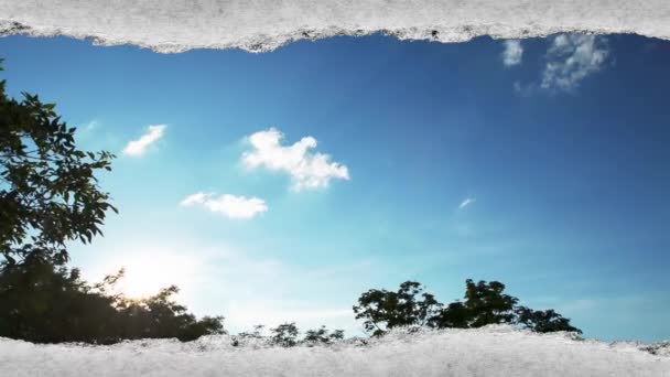 Tiempo Creativo Vueltas Vídeo Nubes Movimiento Rápido Cielo Azul Atardecer — Vídeos de Stock