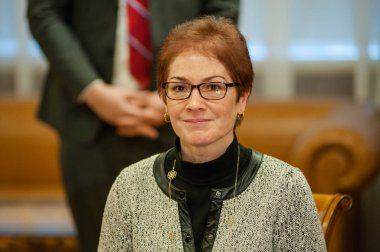 Bize Ukrayna Büyükelçisi ve Ukrayna altyapı Bakanı Havacılık emisyon olumsuz etkilerini azaltma alanında işbirliği üzerinde Mutabakat Zaptı imzaladı.