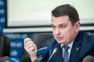 Ukrayna (Nabu Ulusal yolsuzlukla Bürosu Direktörü)