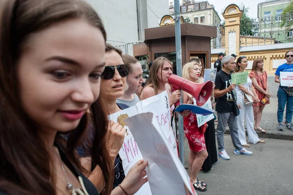 Διαμαρτυρία δράση της υπερασπιστές των ζώων σύμφωνα με την προεδρική διοίκηση της Ουκρανίας — Φωτογραφία Αρχείου