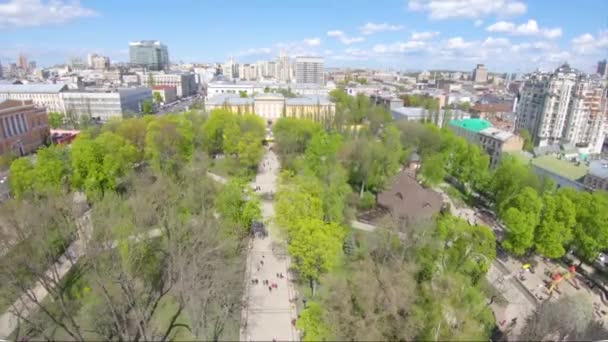 Вид Воздуха Киевские Пейзажи Сити Парк Погода Ясная Спрингтайм — стоковое видео