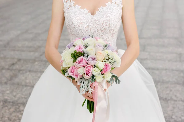 The beautiful girl in a wedding dress — Stock Photo, Image