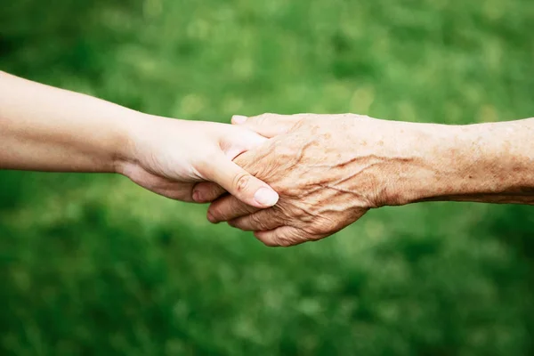 Pension, ålderdom och vård för seniorer — Stockfoto