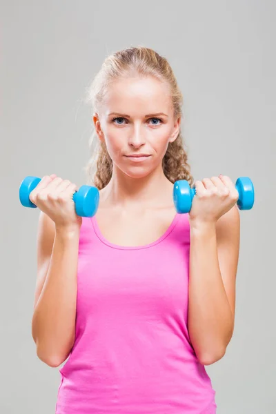 Young sporty woman — Stock Photo, Image