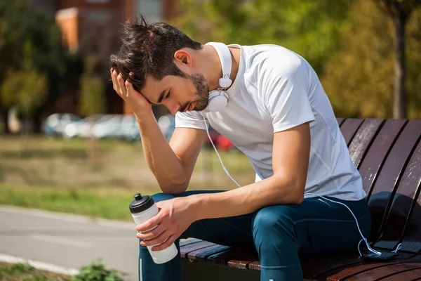 Young sporty man — Stock Photo, Image