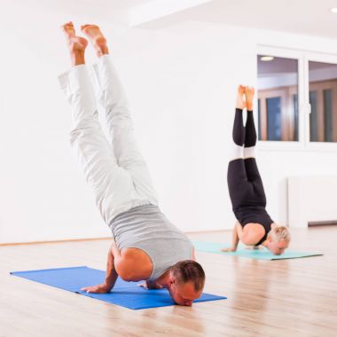 Kapalı yoga eğitim