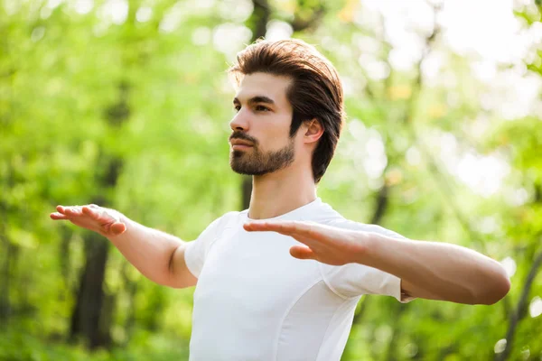 Young Man Exercising Stretching His Body — Stock Photo, Image