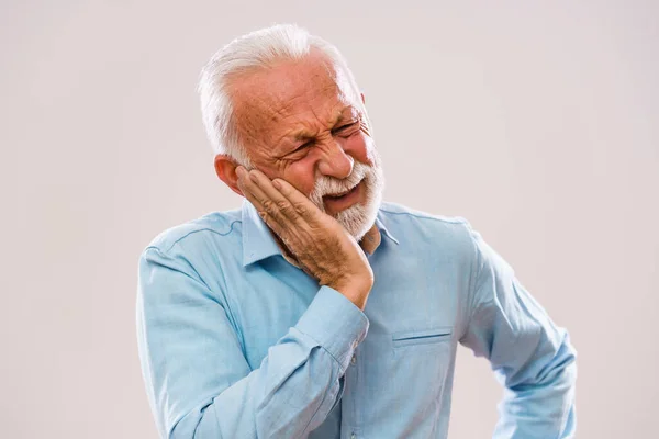 Портрет Пожилого Человека Зубной Болью — стоковое фото