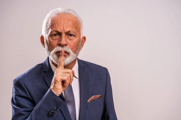 Portrait Angry Senior Businessman Who Demands Silence — Stock Photo, Image