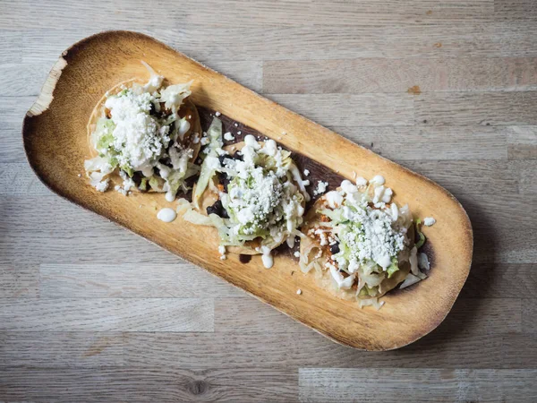 Vejetaryen Meksika yemekleri Tostadas Meksikalıları