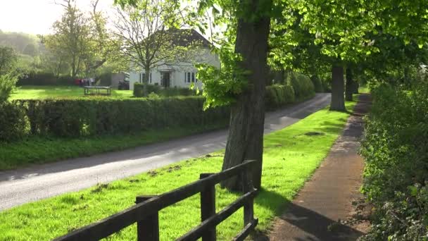 Jardins Uma Grande Propriedade Inglaterra Rural — Vídeo de Stock