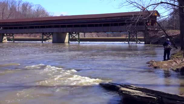 Długi Most Kryty Hrabstwie Ashtabula Ohio — Wideo stockowe