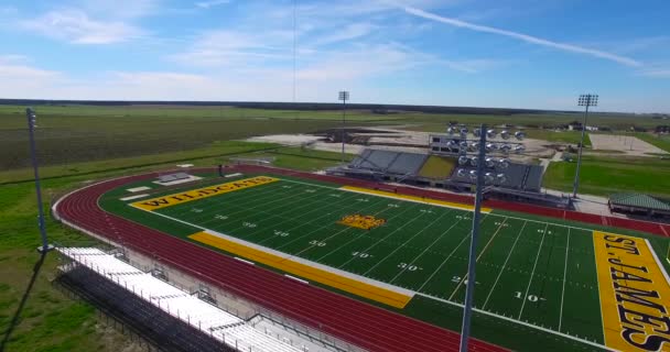 Hervorragende Antenne Über Einem Modernen High School Fußballstadion Flachland Von — Stockvideo