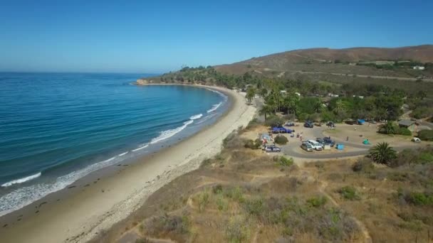 Piękne Wznoszące Się Zdjęcie Lotnicze Wzdłuż Wybrzeża Kalifornii Plaży Refugio — Wideo stockowe