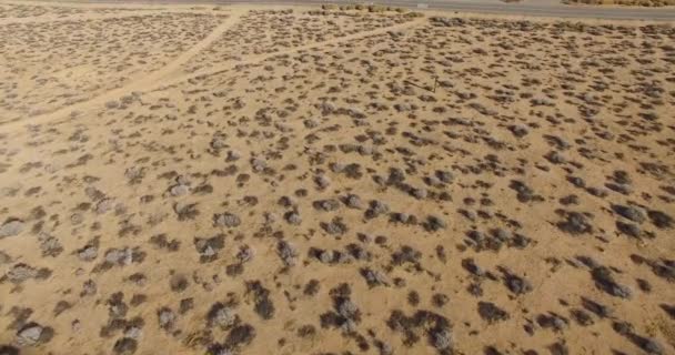 Повітряне Повітря Над Самотньою Пустелею Пустелі Мохаве Каліфорнія — стокове відео
