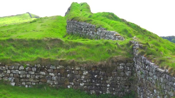 Una Toma Del Muro Los Hadrianos Norte Inglaterra — Vídeos de Stock